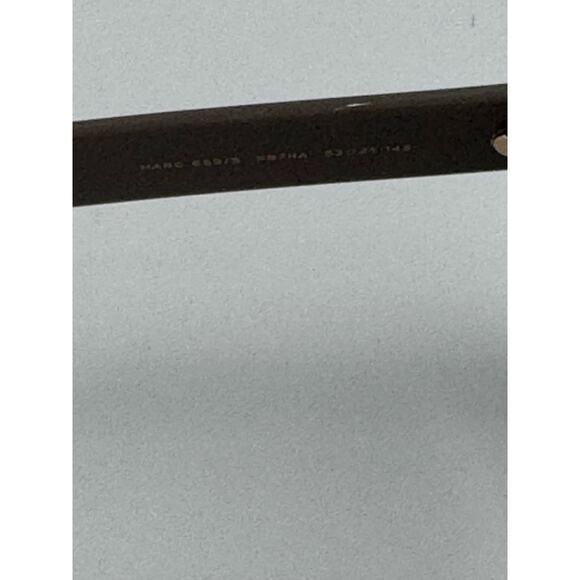 Marc Jacobs Oversized Hexagonal Brown Sunglasses with Yellow Case - Picture 3 of 6